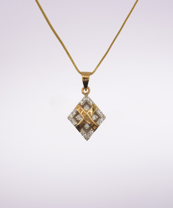 Pendant 102