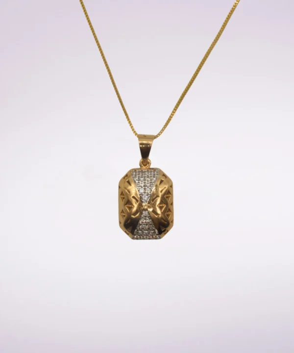 Pendant 113