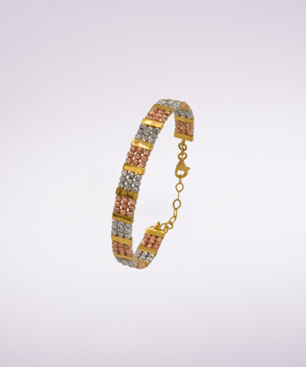 Gold Kara 76