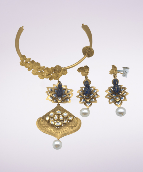 Necklace 71