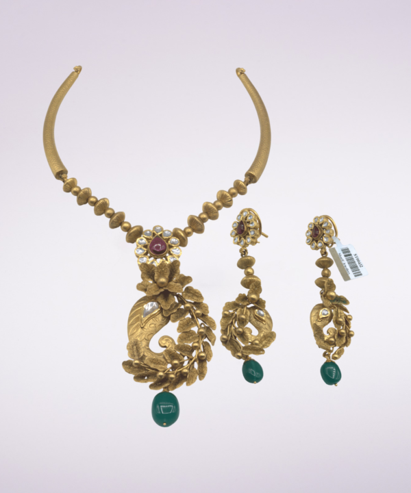Necklace 73