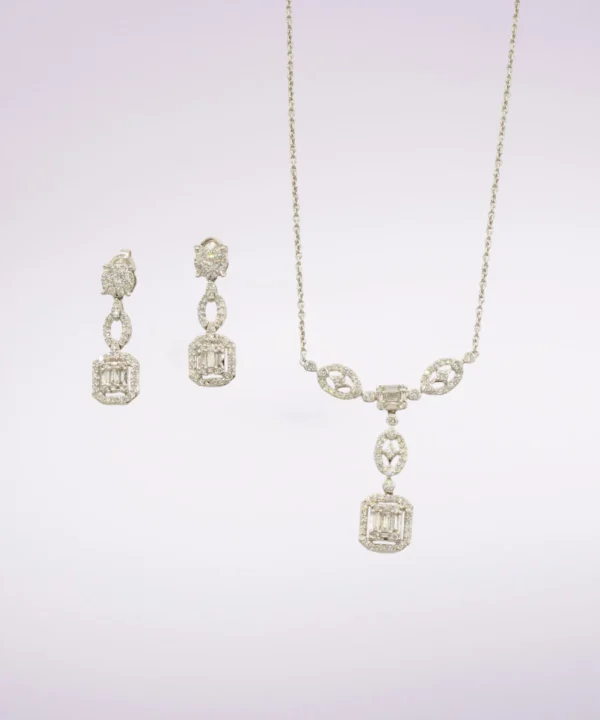 Diamond Pendant 10