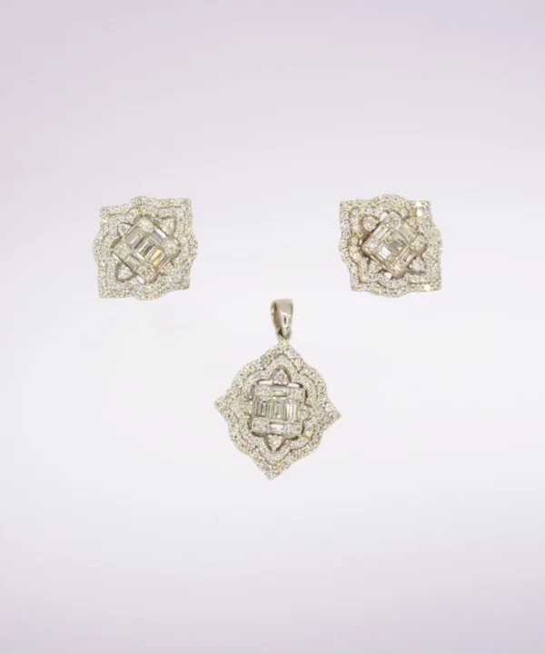 Diamond Pendant 11