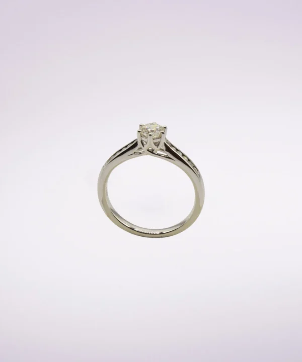 Diamond Rings 33