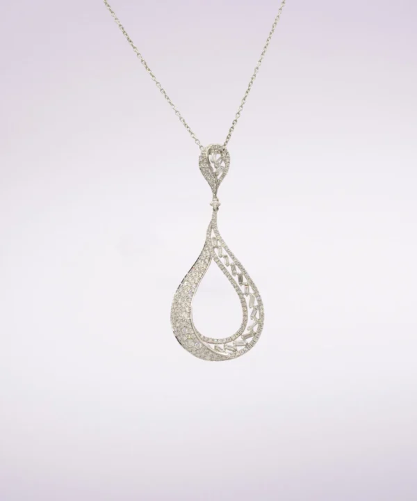 Diamond Pendant 25